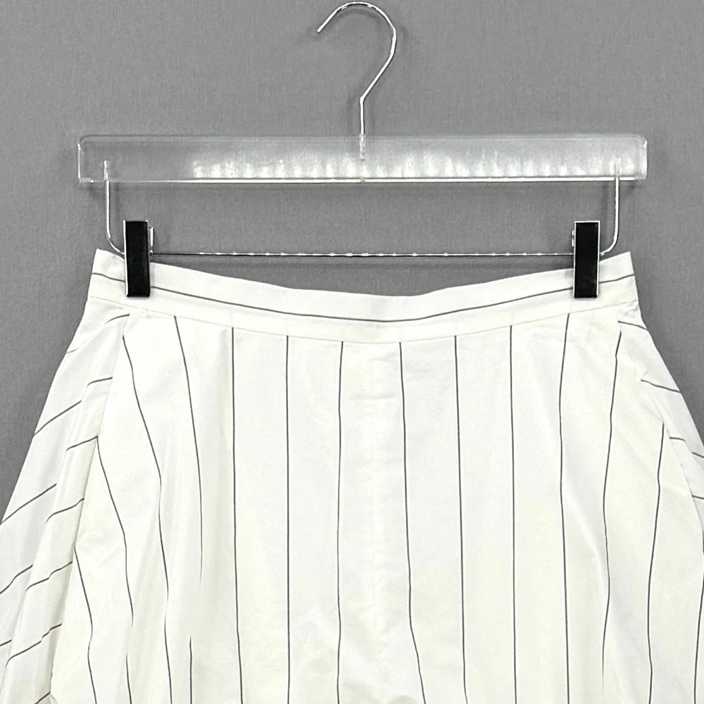 TIBI Striped Tech Poplin Bubble Shorts Womens 6 White Black Quiet Luxury Minimal